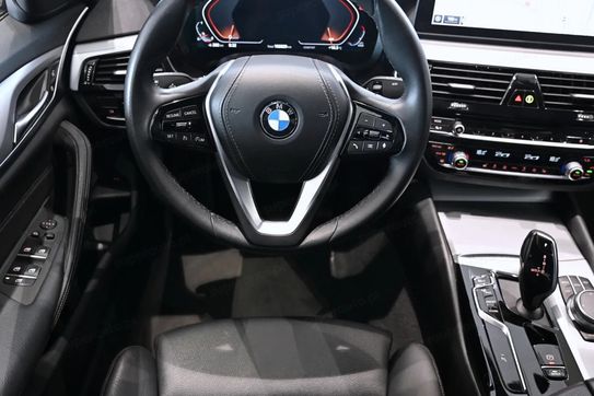 BMW Seria 5 530i xDrive