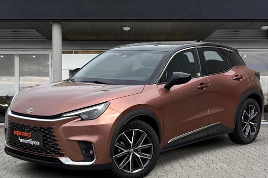 Lexus LBX Hybrid Cool