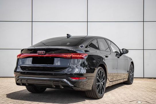 Audi A6 E-tron quattro