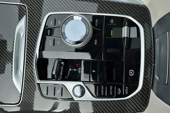 BMW X7 M60i xDrive mHEV sport-aut