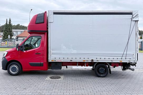 Renault Master Plandeka 8EP + Winda