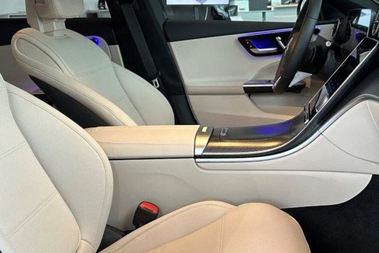 Mercedes Klasa C 300 4-Matic Avantgarde