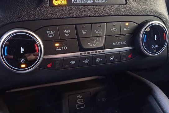 Ford Kuga 2.5 FHEV FWD Vignale