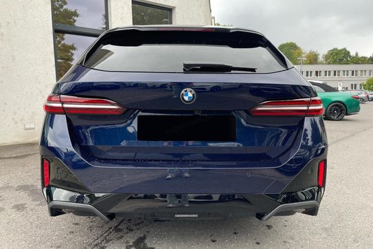 BMW Seria 5 Touring 540d xDrive M Sport