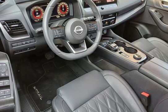 Nissan X-Trail VC-T&E-Power Tekna e-4ORCE
