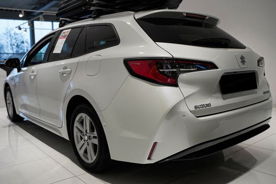 Suzuki Swace Elegance 1.8 Hybrid CVT