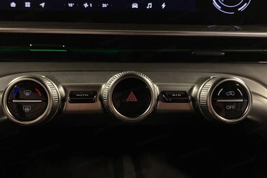 Omoda 9 1.5 Super Hybrid AWD