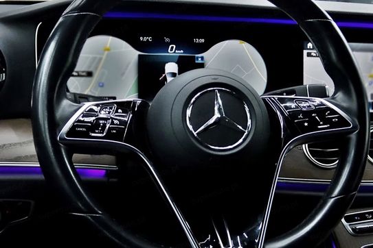 Mercedes Klasa E 300 de Avantgarde