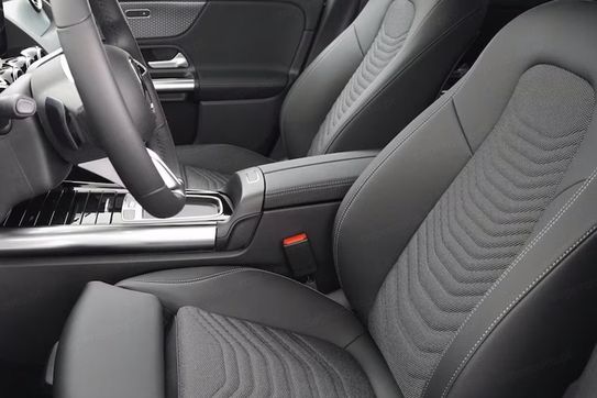 Mercedes GLA 220 4-Matic Progressive