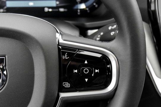 Volvo V60 B4 Plus Dark