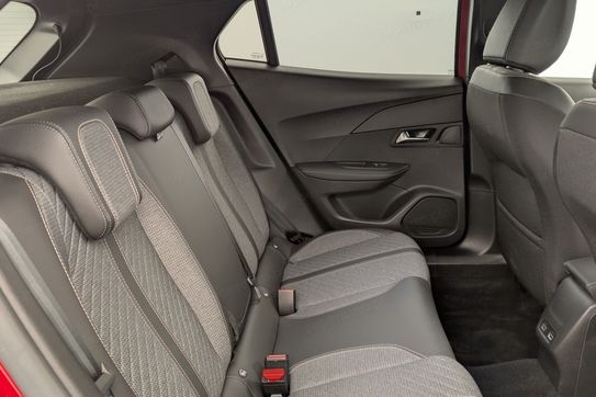 Peugeot 2008 ALLURE 1.2 PureTech