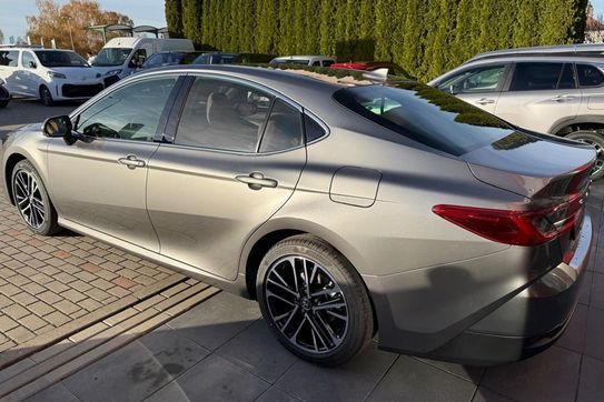 Toyota Camry Executive 2.5 Hybrid Dynamic Force