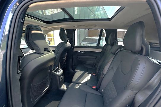 Volvo XC90 T8 AWD Plug-In Hybrid Ultra Dark 7os aut