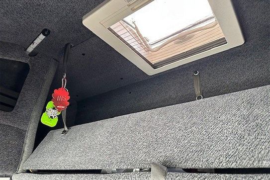 Iveco Daily DAILY 70C18 Zabudowa + Tył spanie