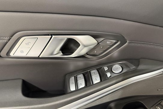 BMW Seria 3 M3 Competition xDrive