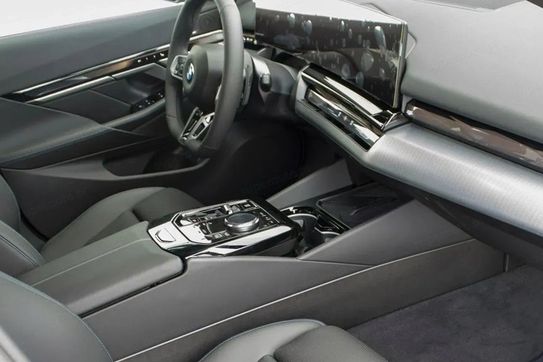 BMW Seria 5 Touring 520i M Sport