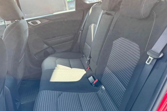 Kia Ceed 1.5 T-GDI M