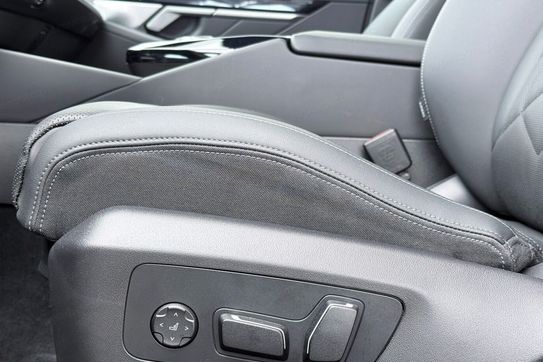 BMW Seria 5 Touring 520d xDrive M Sport