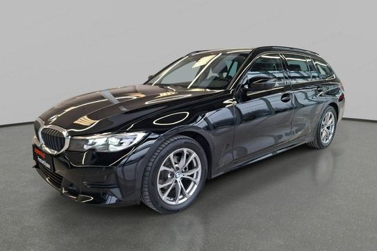 BMW Seria 3 318i Luxury Line sport-aut