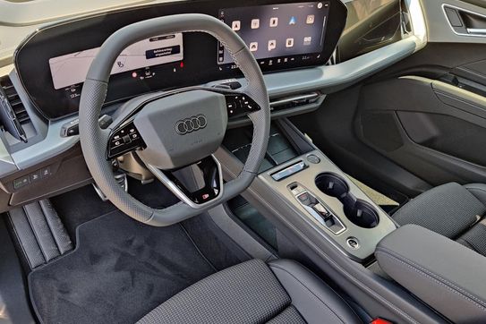 Audi Q4 e-tron Performance S line Sportback