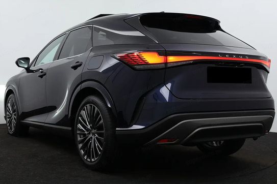 Lexus RX 350h Omotenashi