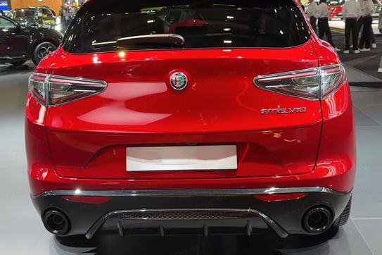 Alfa Romeo Stelvio 2.0 Turbo Intensa Q4