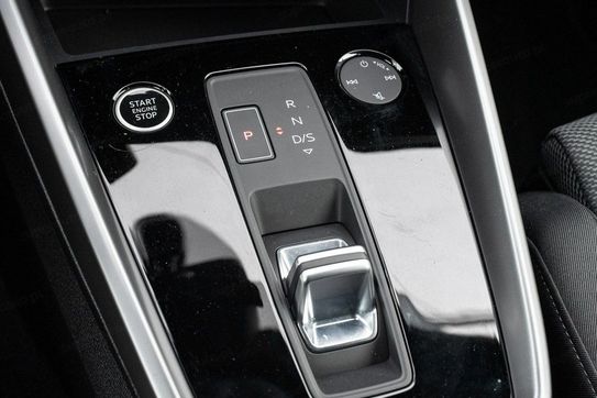 Audi A3 35 TFSI mHEV S tronic