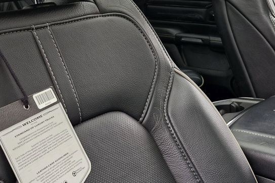 Dodge RAM 1500 Limited V8 HEMI