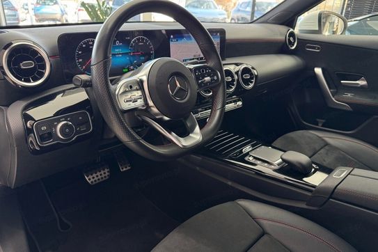 Mercedes Klasa A 250 e AMG Line