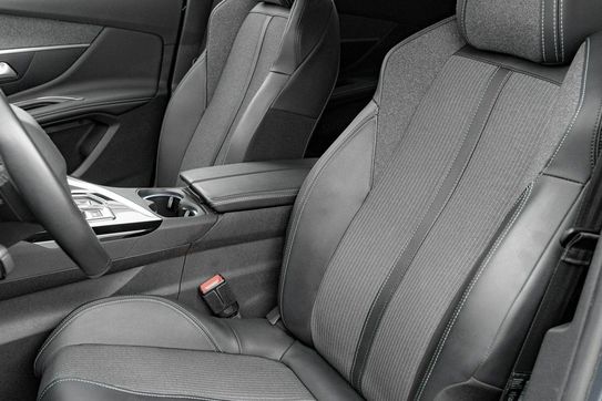 Peugeot 3008 1.6 PureTech Hybrid PHEV Allure Pack S&S EAT8