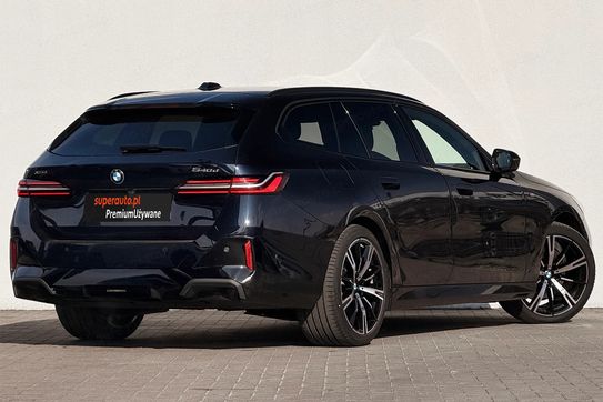 BMW Seria 5 Touring 540d xDrive M Sport
