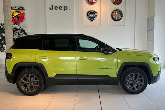 Jeep Compass First Edition 1.2 mHEV FWD DCT