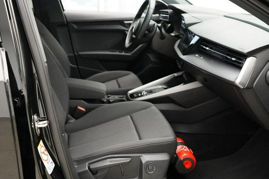 Audi A3 35 TFSI mHEV S tronic