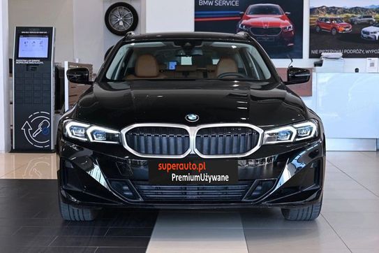 BMW Seria 3 318i aut