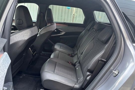 Peugeot 5008 1.2 PureTech mHEV S&S e-DCS6