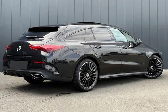 Mercedes CLA 250 4-Matic AMG Line Shooting Brake