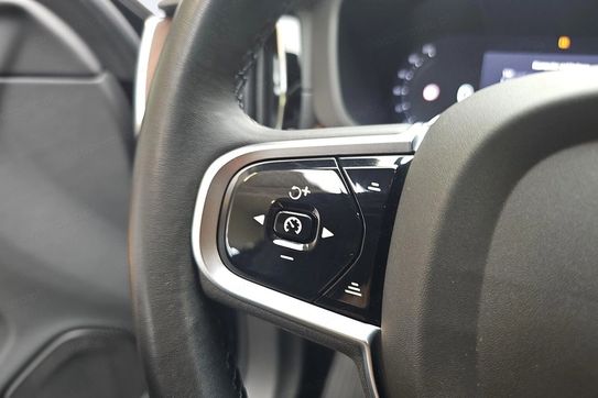 Volvo XC60 T8 Plug-In Hybrid AWD Ultimate Bright