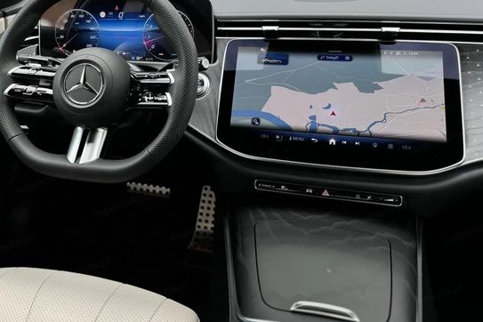 Mercedes Klasa E 220 d 4-Matic AMG