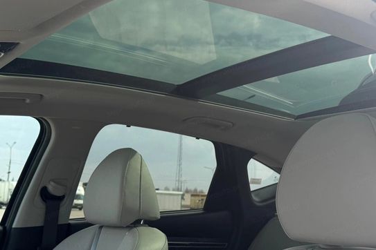 Hyundai Tucson 1.6 T-GDi HEV Platinum 2WD