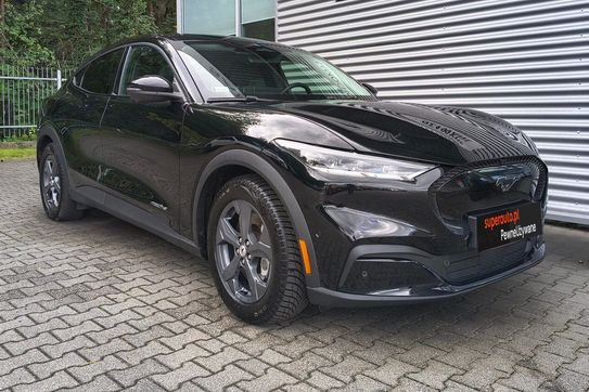 Ford Mustang Mach-E 75KWH Rwd