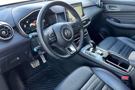 MG HS 1.5 T-GDI Exclusive DCT