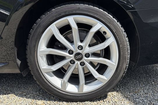 Audi A4 35 TFSI Advanced