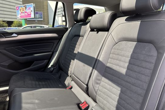 Volkswagen Passat Elegance 1.5 TSI EVO  DSG