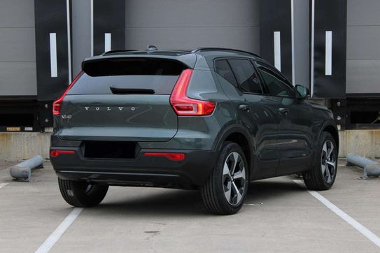 Volvo XC40 B3 Ultra Dark