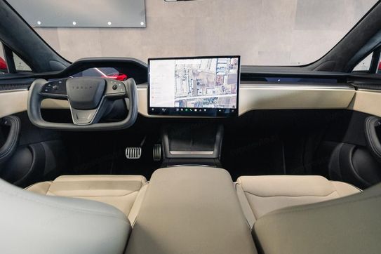 Tesla Model S Plaid