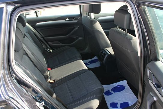 Volkswagen Passat TDI Business DSG