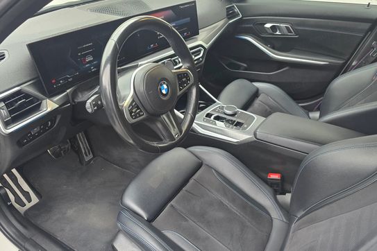 BMW Seria 3 320i M Sport