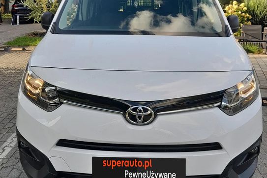 Toyota Proace City Long