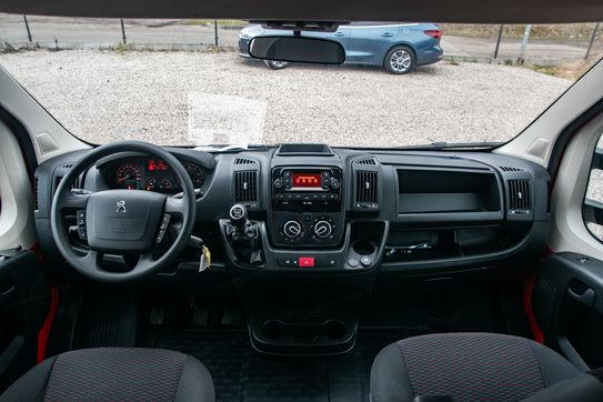 Peugeot Boxer L3 Zabudowa Brygadowa + Wywrotka