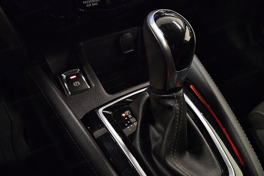 Nissan Qashqai 1.3 DIG-T N-Connecta DCT